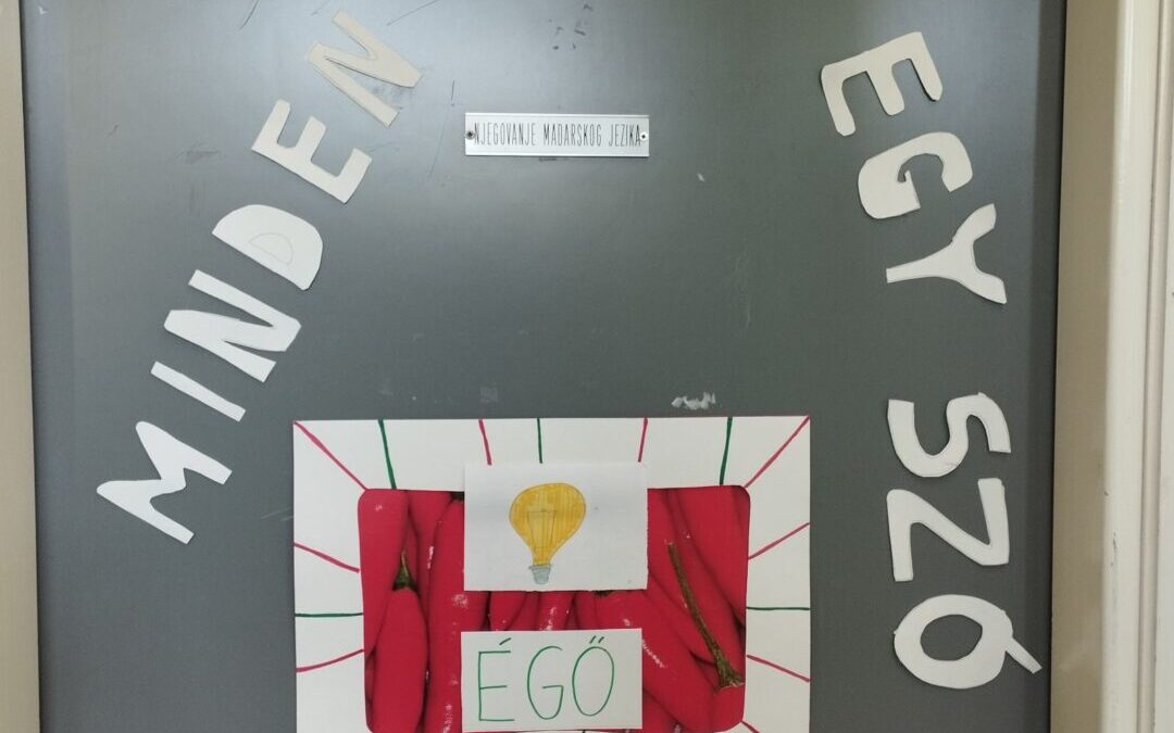 Minden hétre egy szó/Svakog tjedna jedna riječ
